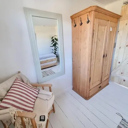 Hotel Cozy Fisherman's House In Stenbjerg *